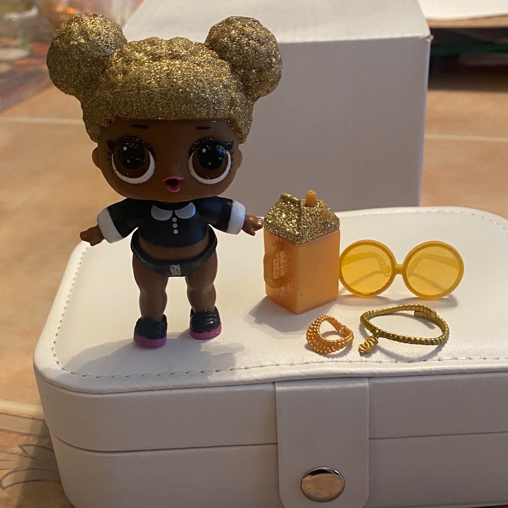 L.O.L. Surprise! Doll with Gold Glitter Hair and Accessories